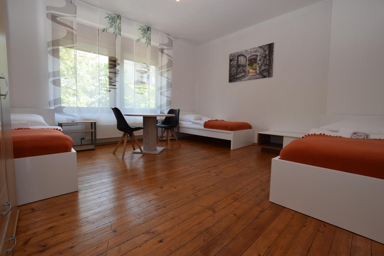 Apartment Ostendplatz Stuttgart Extérieur photo