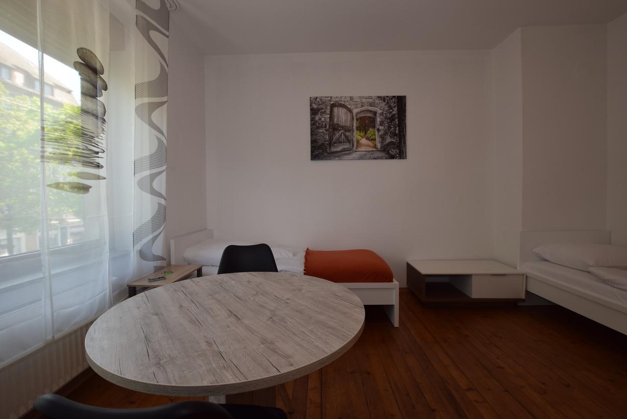 Apartment Ostendplatz Stuttgart Extérieur photo