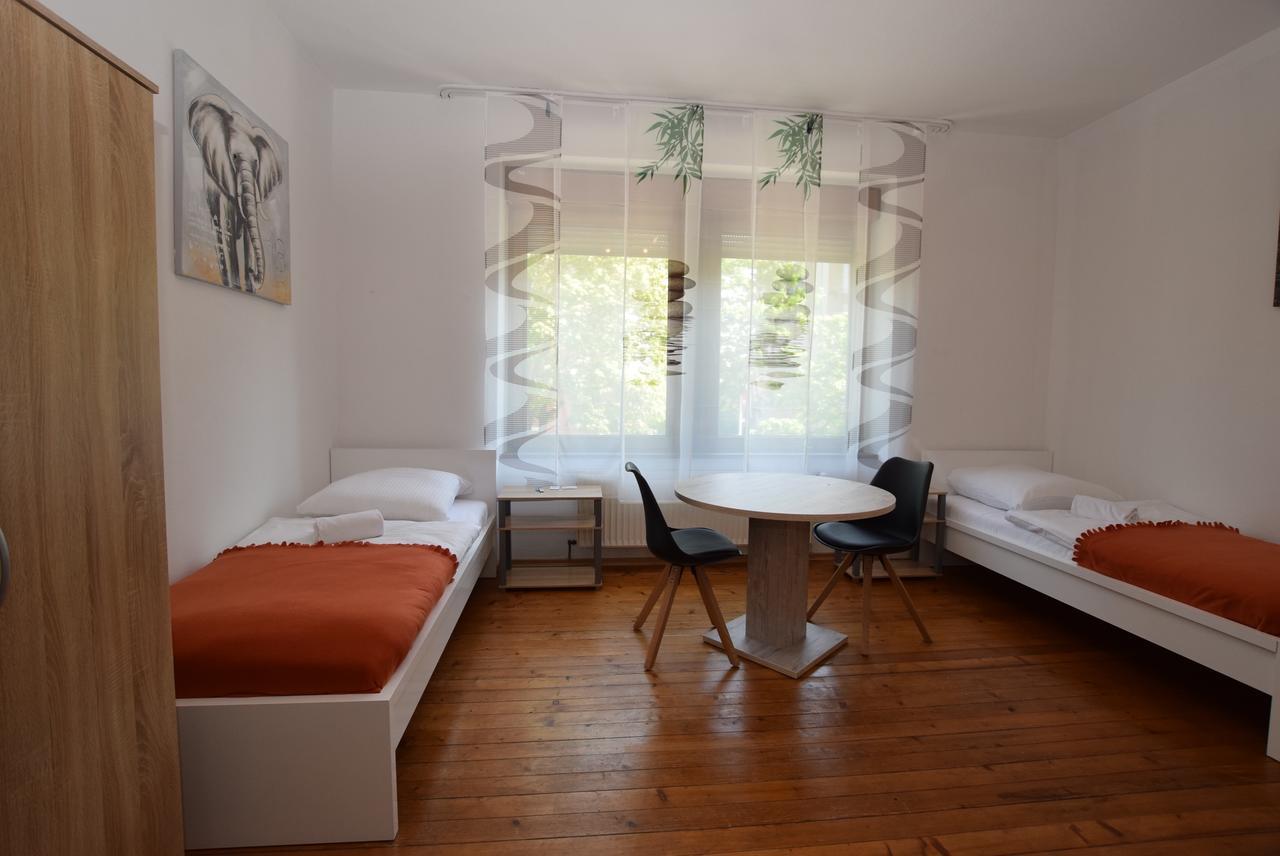 Apartment Ostendplatz Stuttgart Extérieur photo